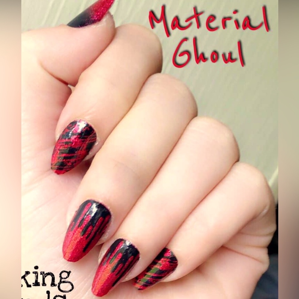 Color Street Material Ghoul.